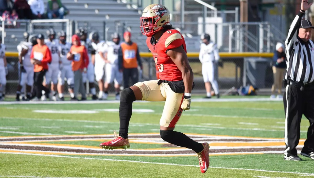 Dior “SHUTDOWN” Evans tweet media