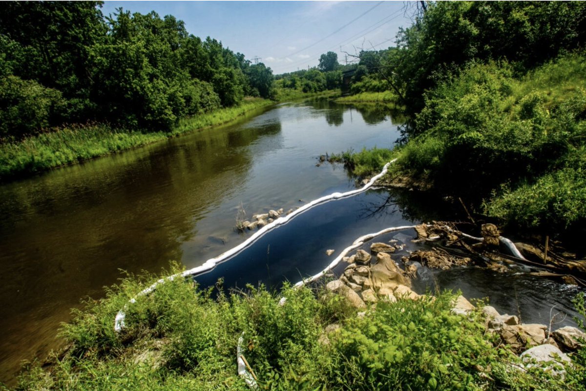 Usa_updates21's tweet photo. 🎙️Company Official Charged in 2022 Oil-Chemical Discharge Into Michigan’s Flint River
📰 Read More: https://t.co/vLHJao2Z2r
#BuschGiftRedo $PENGU $CUTO #USPS #AsWeAre_WithSeungmin $NVDA #17dicembre #Trending #USAMIs新衣装 #USA #GMMTVStarlympics2024 #christmasday2024 #Christmas https://t.co/R54opSM9DG
