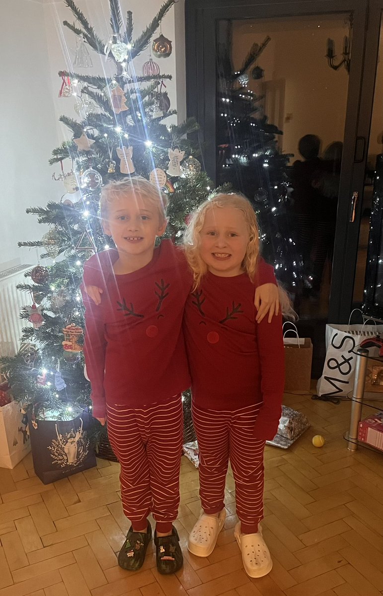 Anna Salisbury tweet media