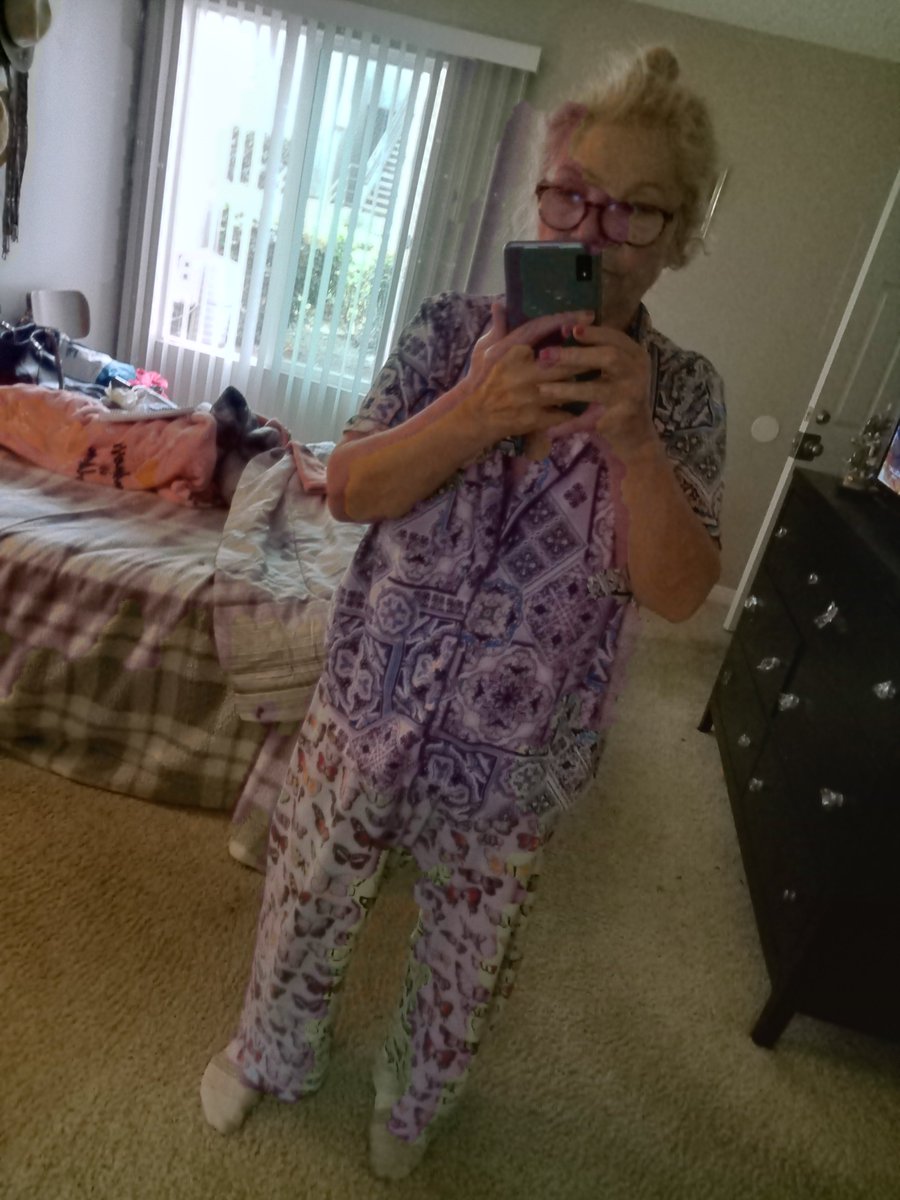 GODS 👑🙏❤️💖 HEART I CLEANED OUT AGAIN BEFORE NOON 11:59
ITS EXTREMELY SAD THAT GOD IS STUCK IN CELL LIKE SIZES AND GOD TORTURED FROM EVIL GHOSTS IN CELL LIKE SIZES!!!! Terrible Torture ON OUR HEAVENLY FATHER DEARLY BELOVED GOD! GODS RAINFOREST HAS Huge 300 Years OLD TREES 🌴