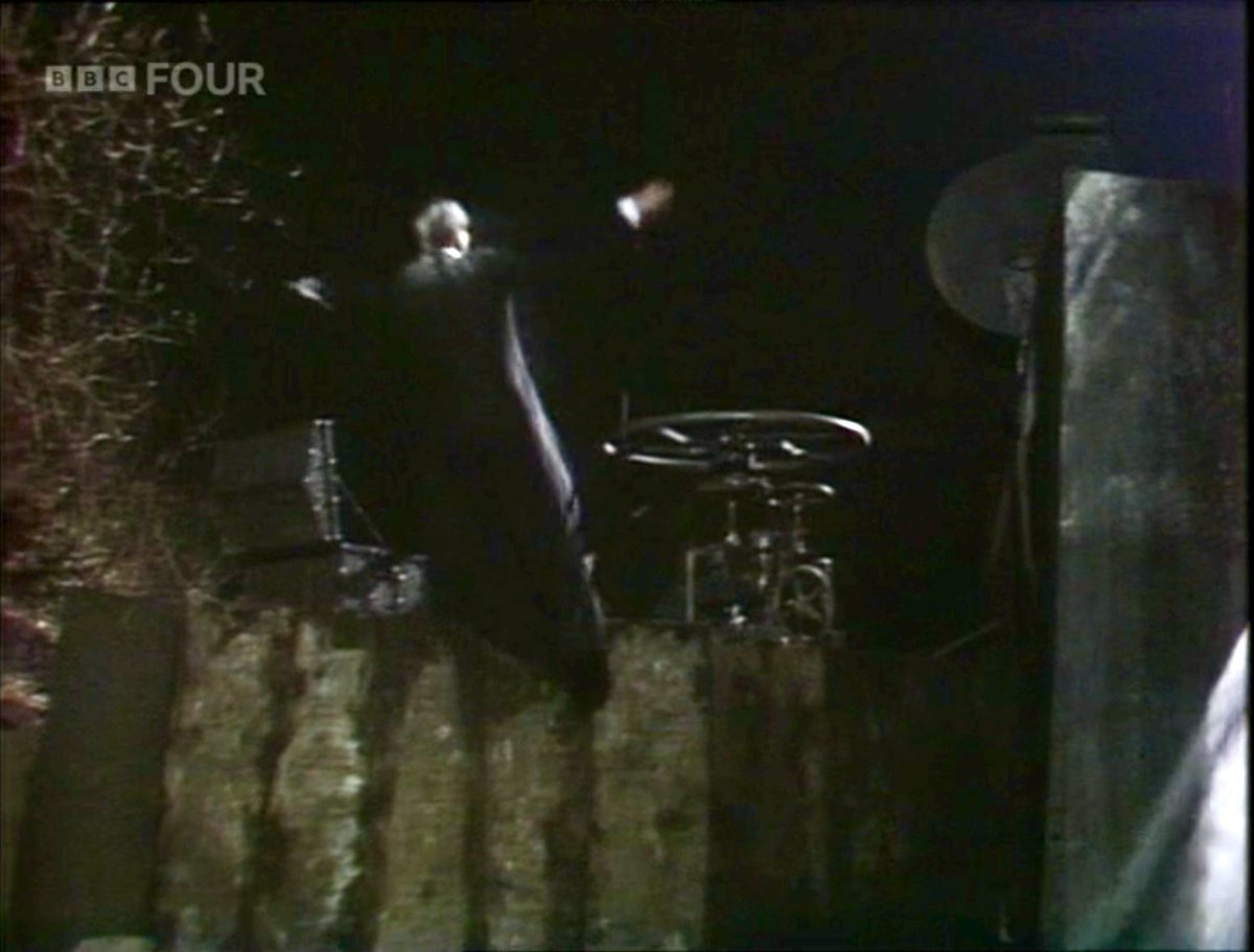 Waterfall Boy tweet media