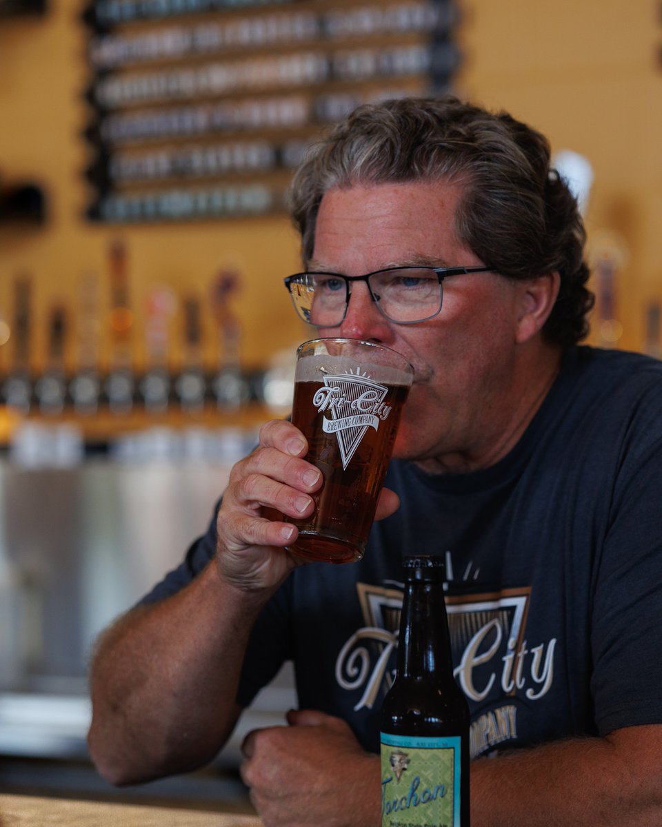 TriCityBrewing's tweet image. NEED the perfect gift? No worries! 

Treat your loved ones (or yourself!) to the joy of our hometown brewery, time-honored traditions and remarkable beer. 

Cheers to celebrating all year round! 🍻

#tricitybrewing #craftbeer #michiganmade