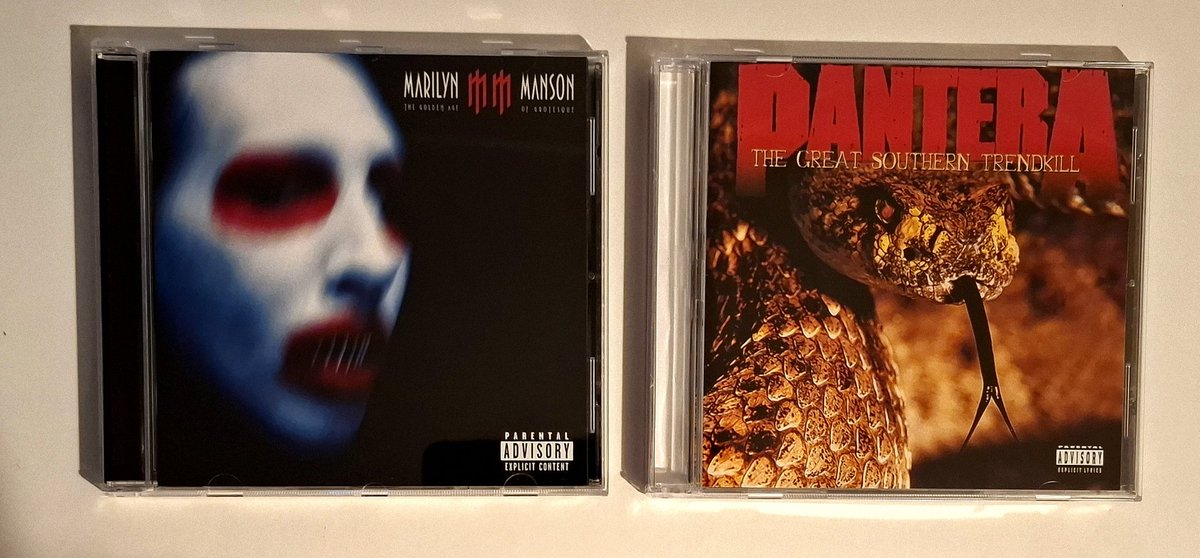 Christmas gift from mom 🎄
#MarilynManson #Pantera #cd #thegoldenageofgrotesque #thegreatsoutherntrendkill