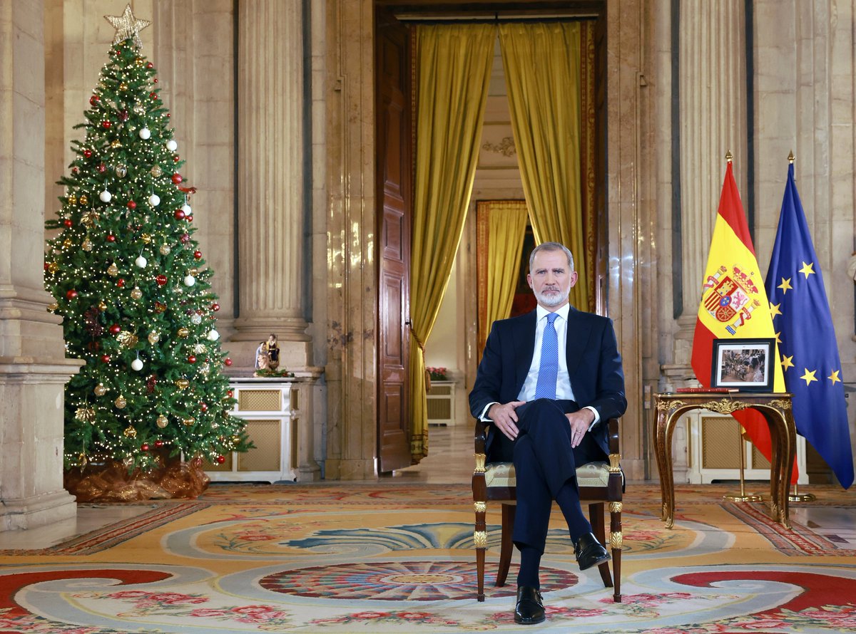 📄Mensaje de Navidad de Su Majestad el Rey 2024.

➡️casareal.es/ES/Actividades…

#MensajeNavidadRey