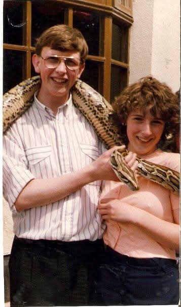 33 years ago on Christmas night I proposed to Tracy under the Christmas tree in town centre, Making Tracy AKA Mrs A the luckiest lady in Warrington <a href="/MrsTracyApp/">Mrs A</a>
