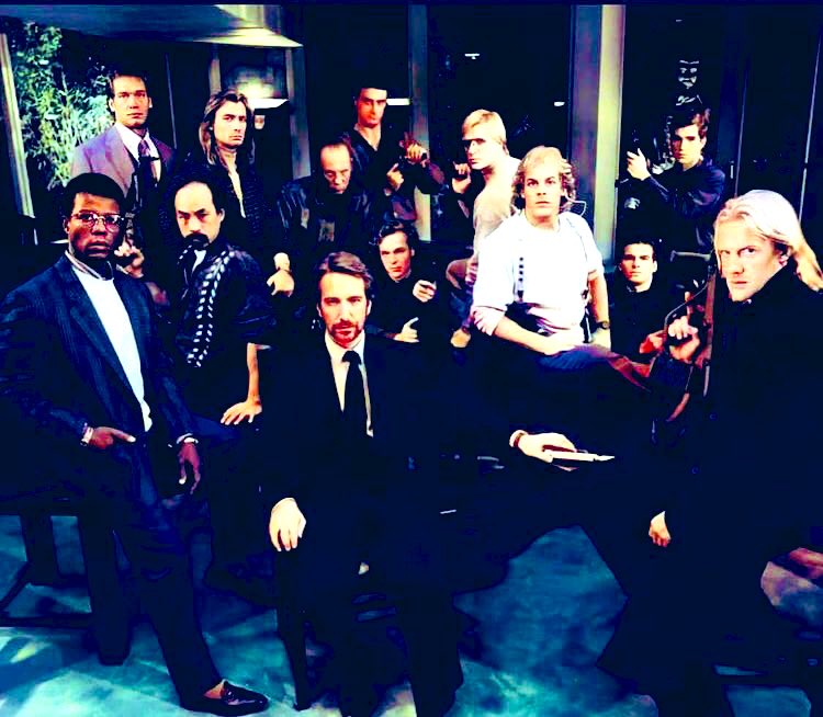 🎶Tuesday night they'll be dressed to kill
Down at Nakatomi Bar 'n' Grill
The drink will flow &amp; blood will spill
And if the boys wanna fight, you better let 'em
That jukebox in the corner blastin' out my favorite song
The boys are back in town
(The boys are back in town)🎶