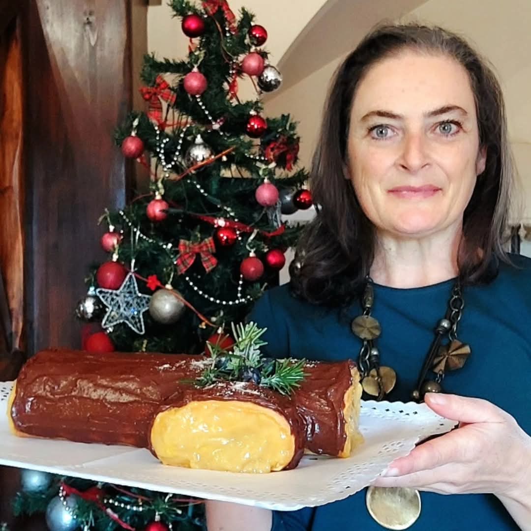 ColoridaComida's tweet image. Passei para desejar um Santo e Feliz Natal a todos os familiares, amigos e seguidores da comida colorida. 

Natal hoje e sempre! Muita paz, alegria e amor💗

BOAS FESTAS 🙏🎄