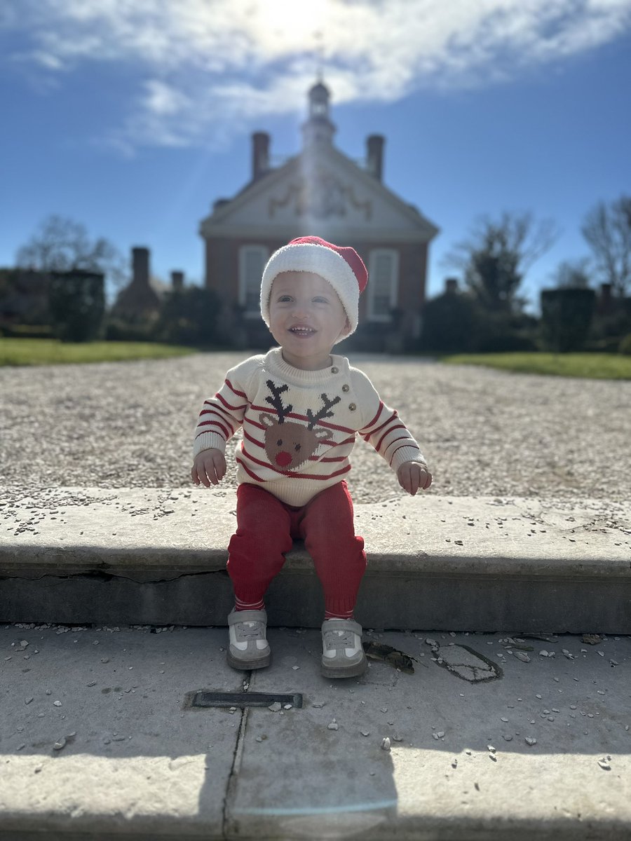 Hannah Macomson tweet media