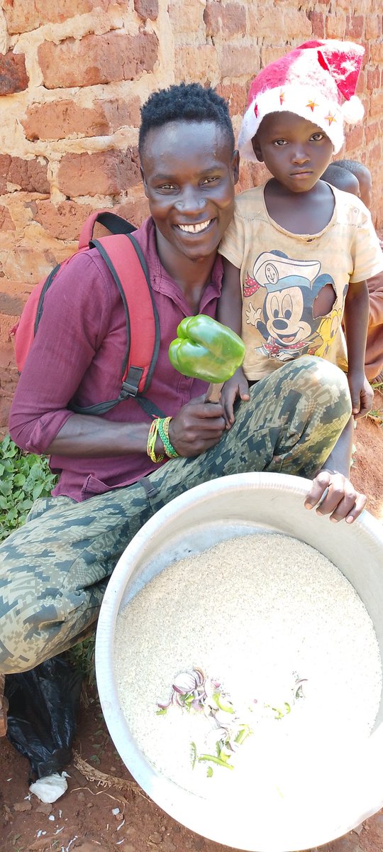 Send a small Christmas gift for the children in Uganda to survive.
gofund.me/3c18a945