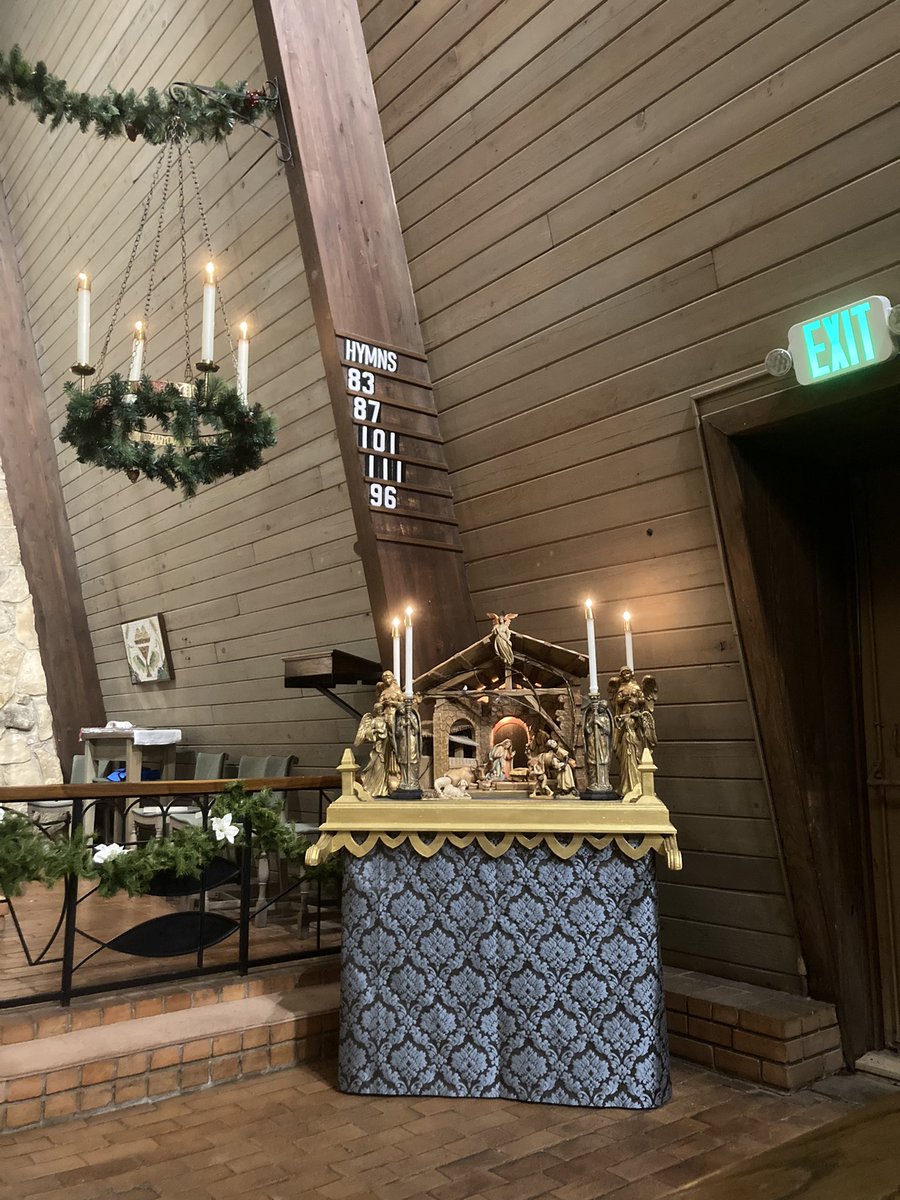 StFrancisDallas tweet media