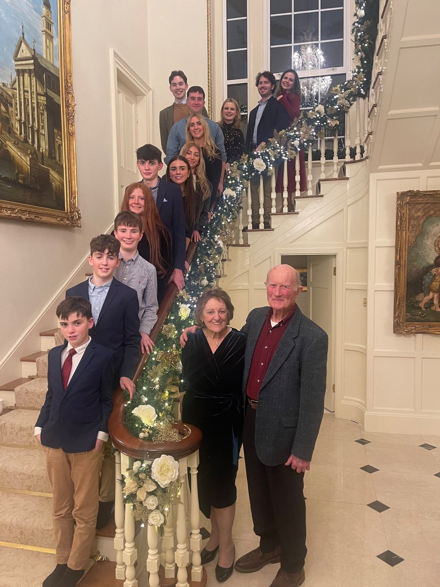 Declan Ganley tweet media