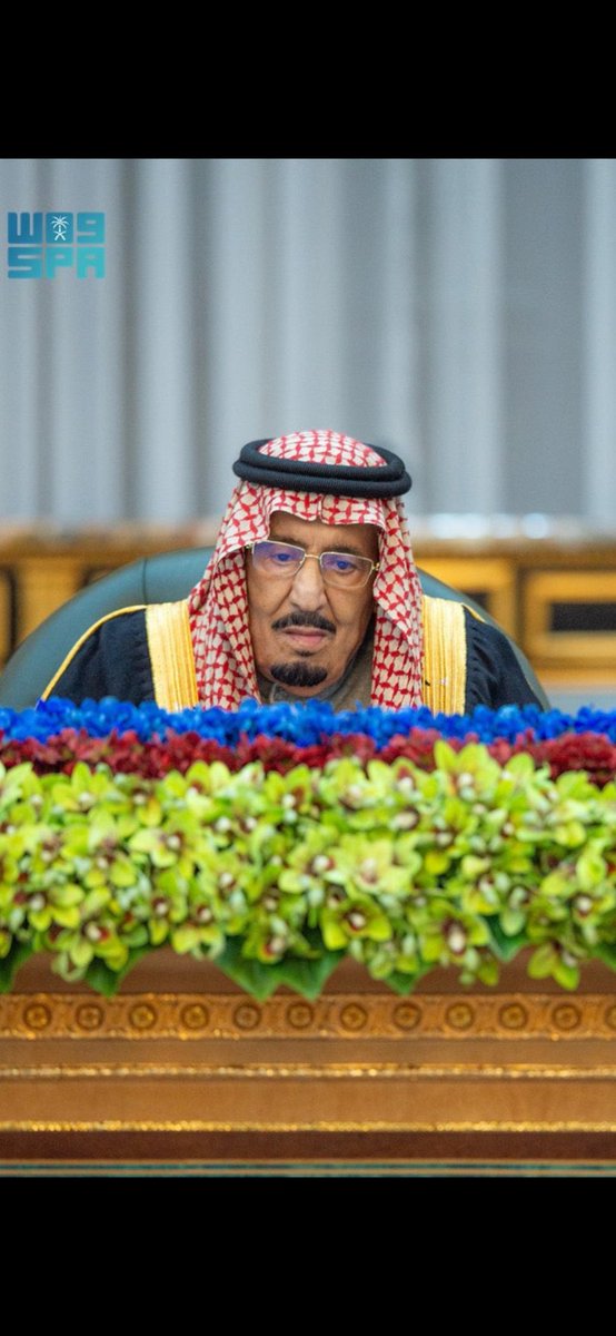BandarAlrabie's tweet photo. في كل مرة اشاهد صورة سيدي الملك سلمان ابتسم و اشعر بالفرح والسرور والفخر والزهو والخيلاء 

الحمدلله على نعمة قيادتنا الحمد لله على نعمة ال سعود
الحمدلله  اني سعودي 

#الملك_سلمان_بن_عبدالعزيز https://t.co/ANQTfSuPC0