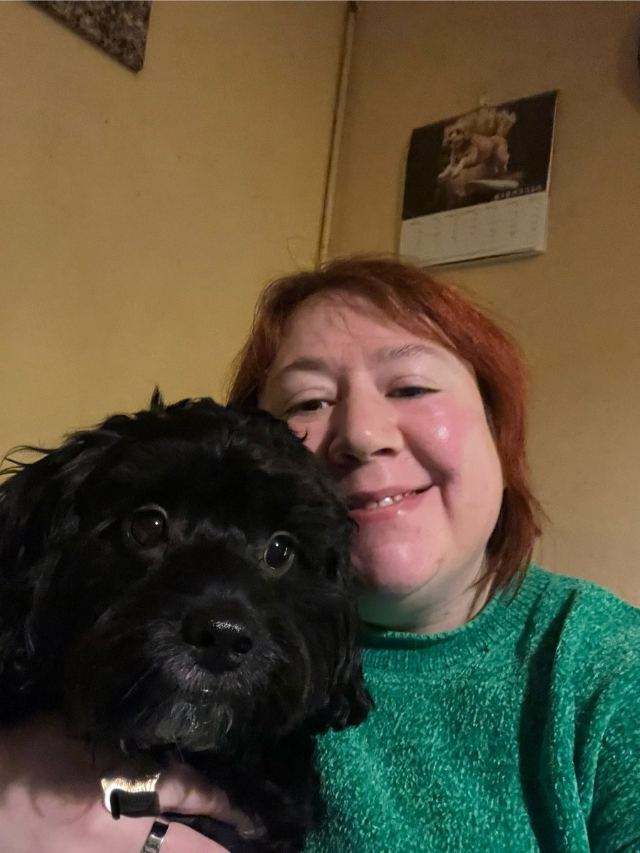 Merry Christpaws frens! I hope baby cheeses comes. Luffs from me and Mumma