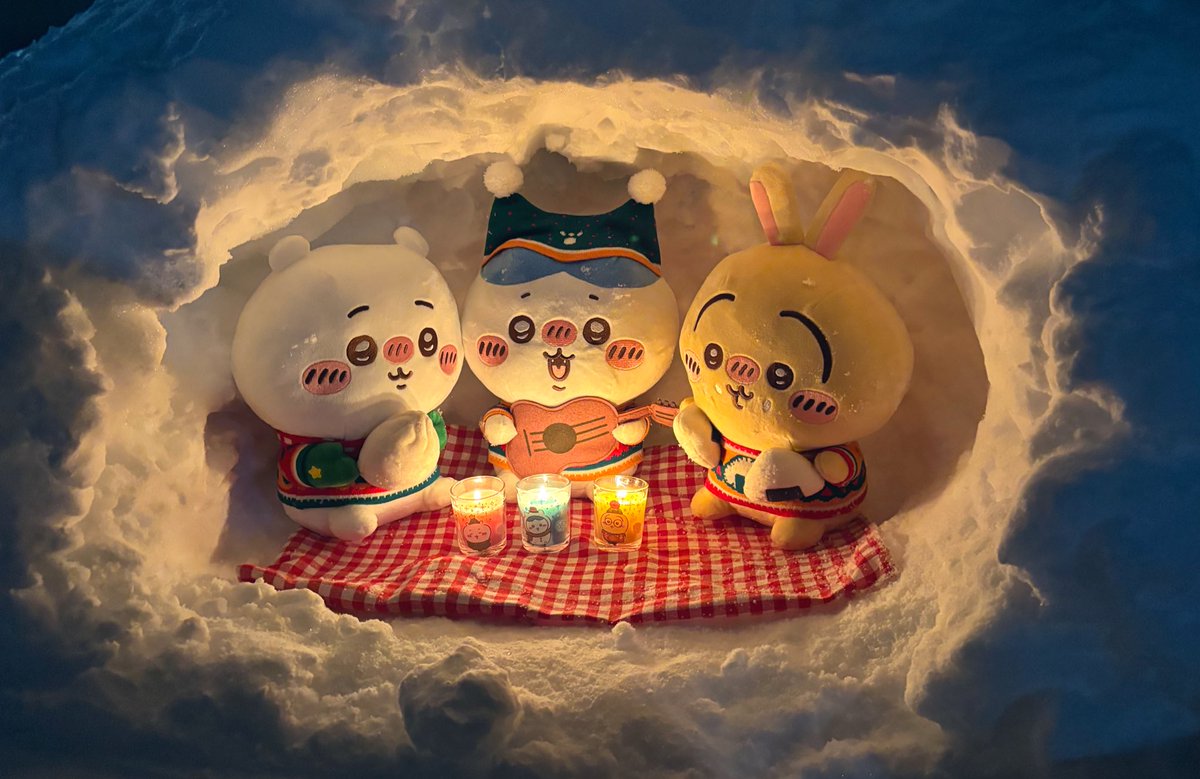 ✨🎄今天是我们这的平安夜🎄✨
祝全球朋友们圣诞节快乐！🩷🩵💛皆様よいイブを(*´`)