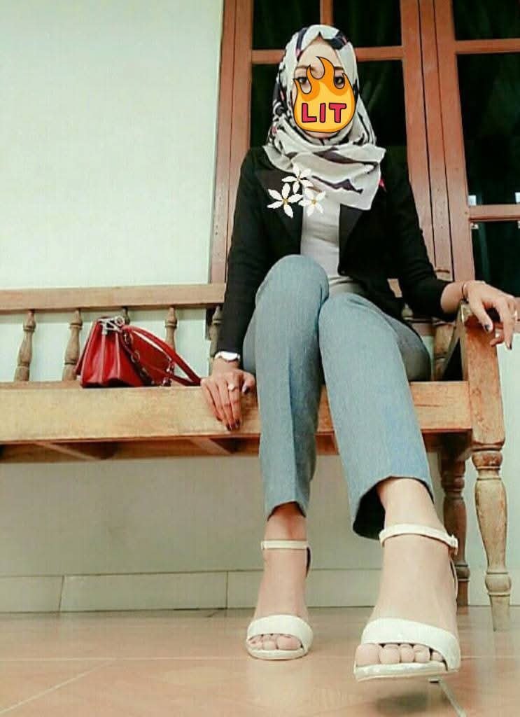 رجوع بعد غياب خنزيرات عمات وملكات وسخات تفوووو بوجوهكم