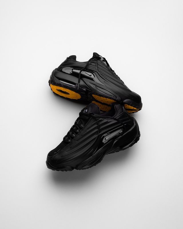 JustFreshKicks's tweet photo. NOCTA x Nike Hot Step 2 "Black" (2024) 🖤 https://t.co/sb38dZLwsZ