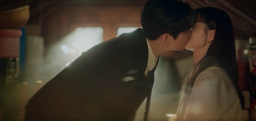 Comfort drama💌 
#LoveYourEnemy