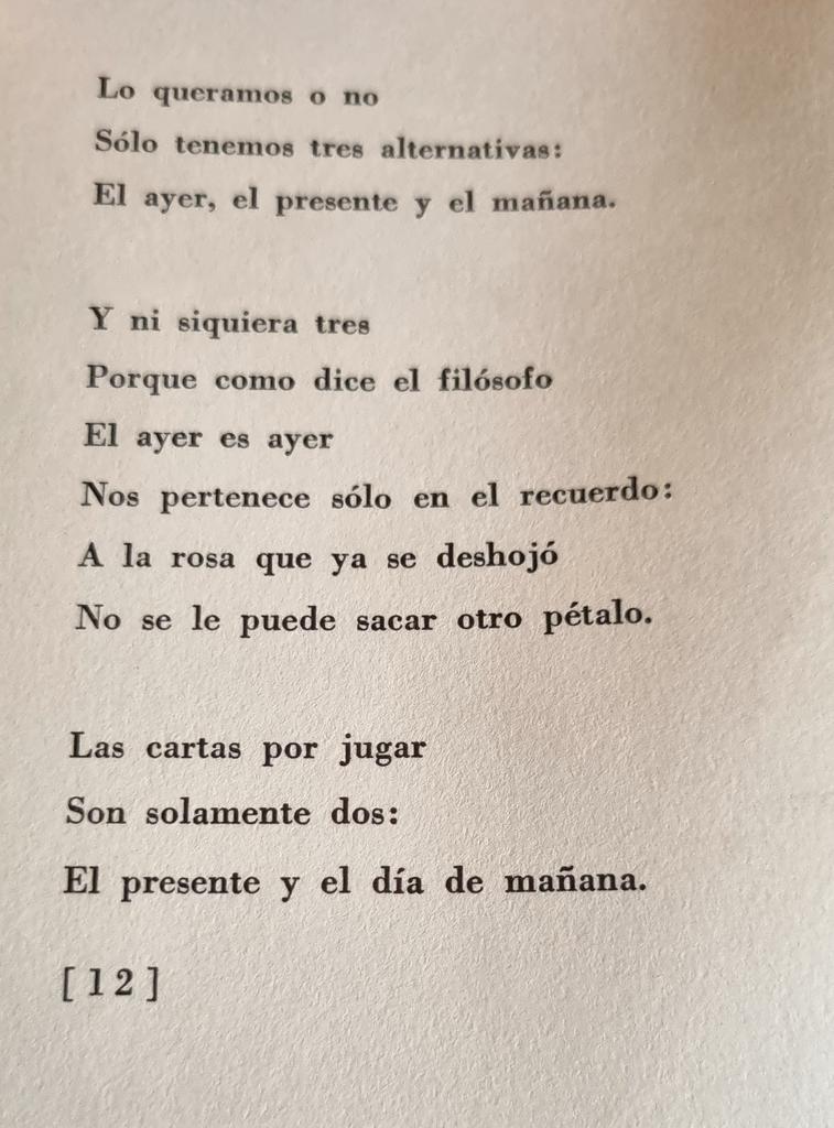 agaviriau's tweet photo. El último brindis de Nicanor Parra (siempre acorde para la época). Salud y feliz navidad para todos https://t.co/dLNylmtE85