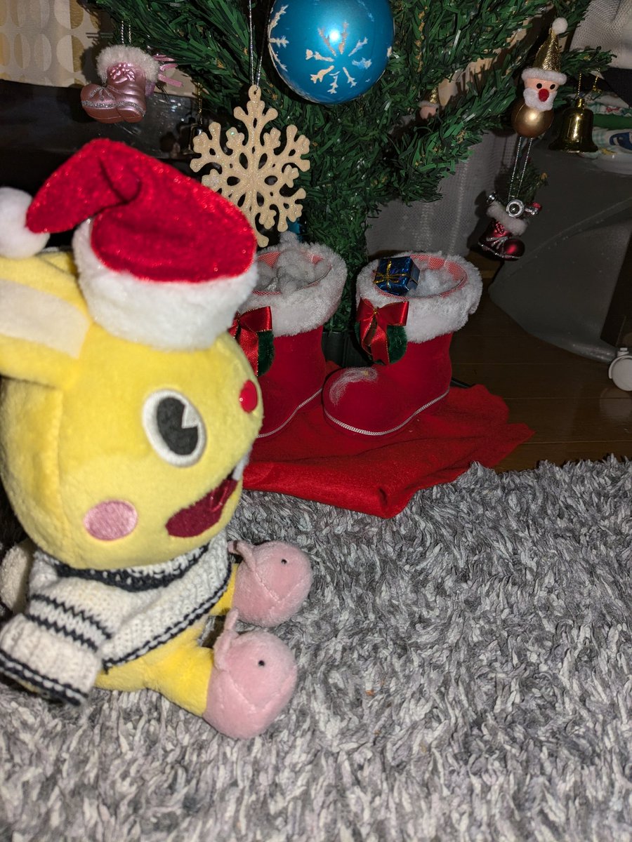 𝐃𝐚𝐢𝐥𝐲 𝐂𝐮𝐝𝐝𝐥𝐞𝐬🫀 (@hug_hug_usagi) on Twitter photo 