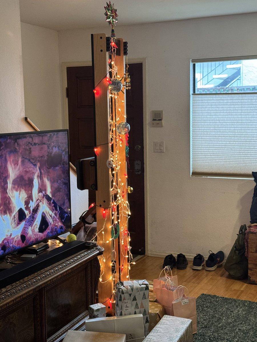 Michael Benjamin tweet media