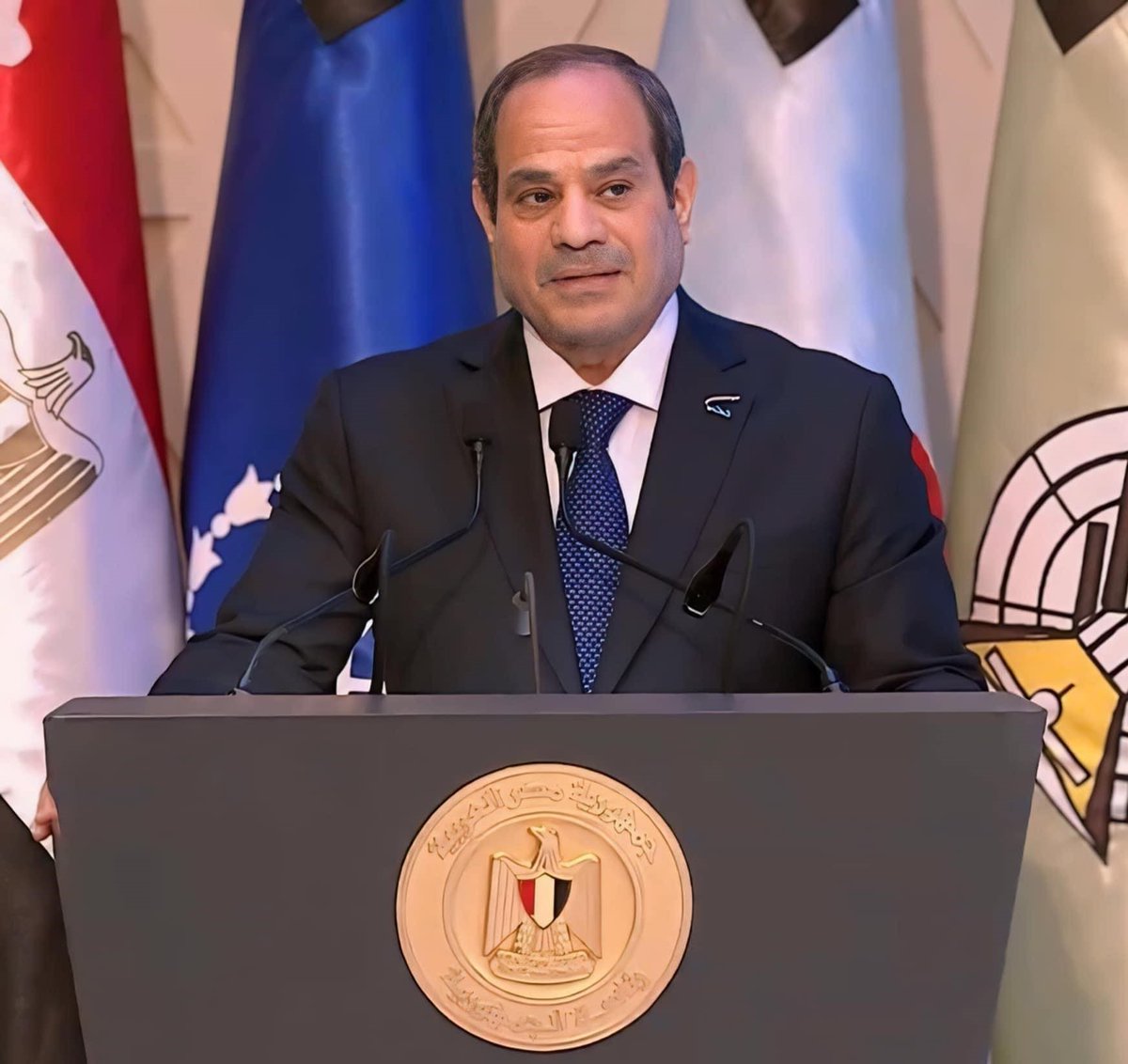 mm2710922's tweet photo. عايزين نعمل تحت هذه التغريده 👇
أجمل مظاهرات حب وتأييد للرئيس السيسي 🇪🇬 https://t.co/P4ysBM8pVS