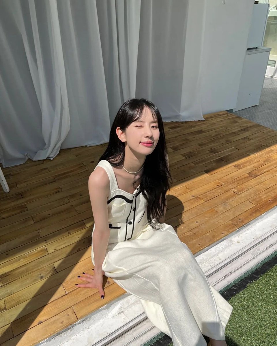 𝑆y𝕝kiǝ' ⭑ 𝔔ue͞ǝn𝐝öm tweet media