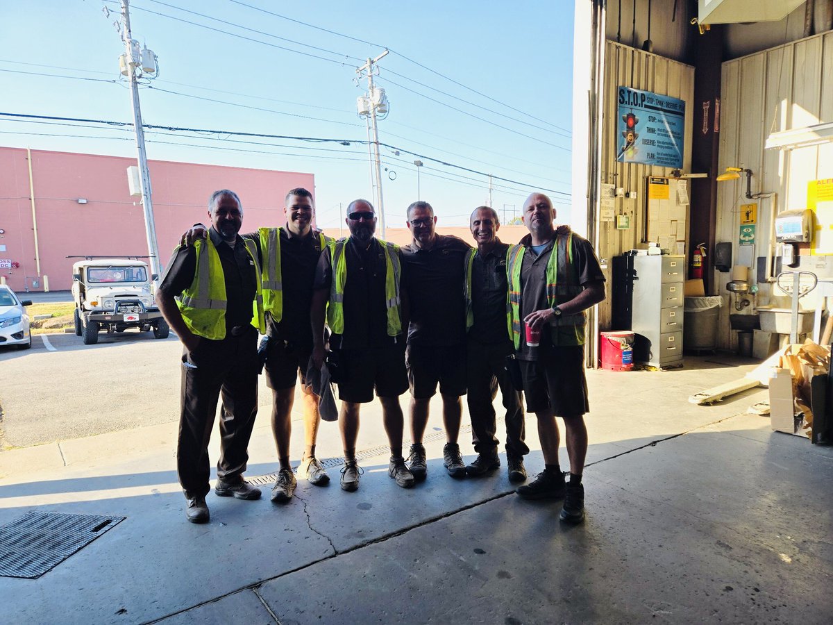 Just completed by 36th Peak at UPS.  Thankful to work and serve in a great community!!  Blessed to work with a great group of Brothers!!! Merry Christmas 2024!!! #2peaksleft  #Paris