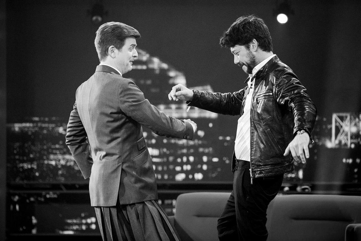 Daily Álvaro Morte (@dailyalvaro) on Twitter photo 