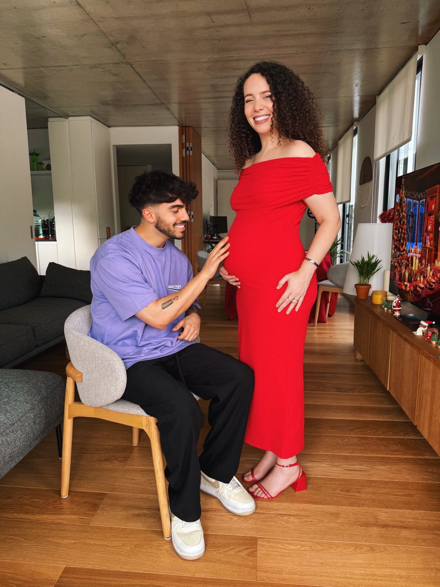 fedevigevani's tweet photo. voy a ser tío! 🍼 el mejor regalo de navidad https://t.co/atZ4czyen4