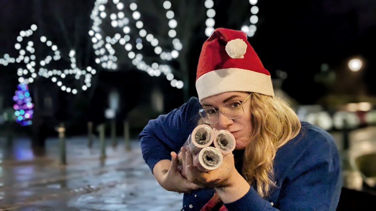 MERRY XMAS YAH FILTHY ANIMALS!!

<a href="/vinylfrog/">𝔸</a>