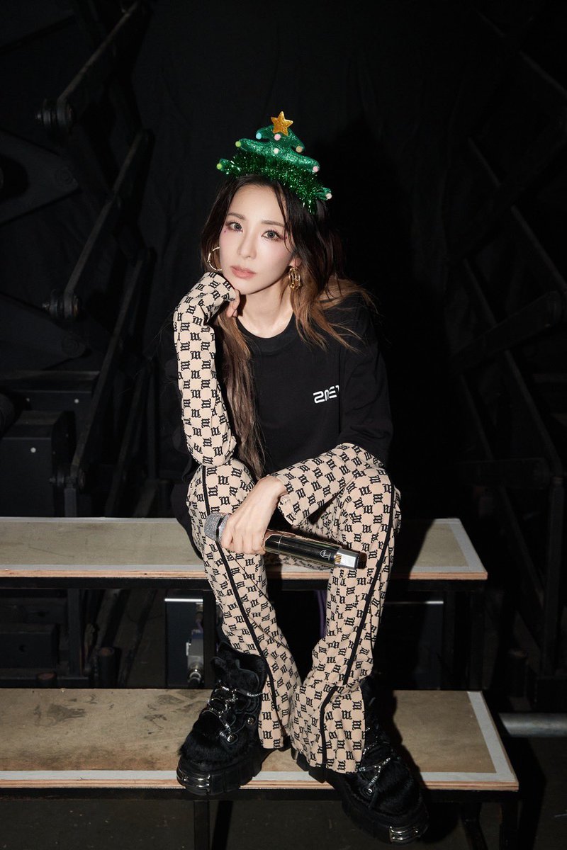 Sandara Park tweet media