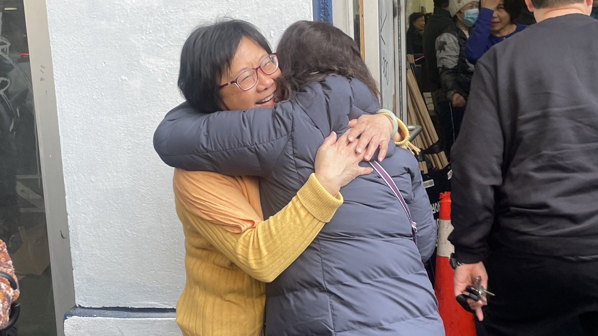 UniteHereL2's tweet image. WE ARE UNBREAKABLE 💥 

After 93 days on strike, Hilton workers voted 99.4% yes to approve their contract!

This settles the last of San Francisco’s 2024 hotel strikes, but we’re ready for more if other brands refuse to match the deal we now have with Hilton, Hyatt, and Marriott.