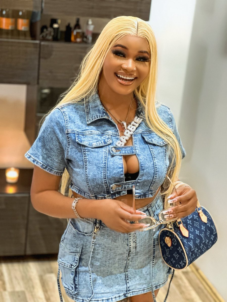 official_barbiecue🦅🤍 tweet media
