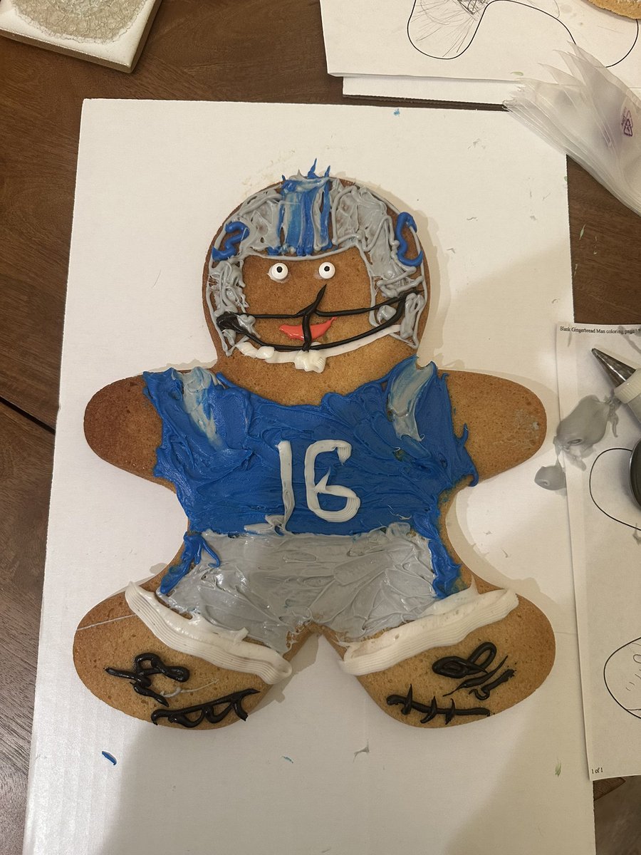cnewbyhst's tweet photo. @Lions Merry Christmas. 

Here is my @JaredGoff16 cookie! https://t.co/0T5tOYcori