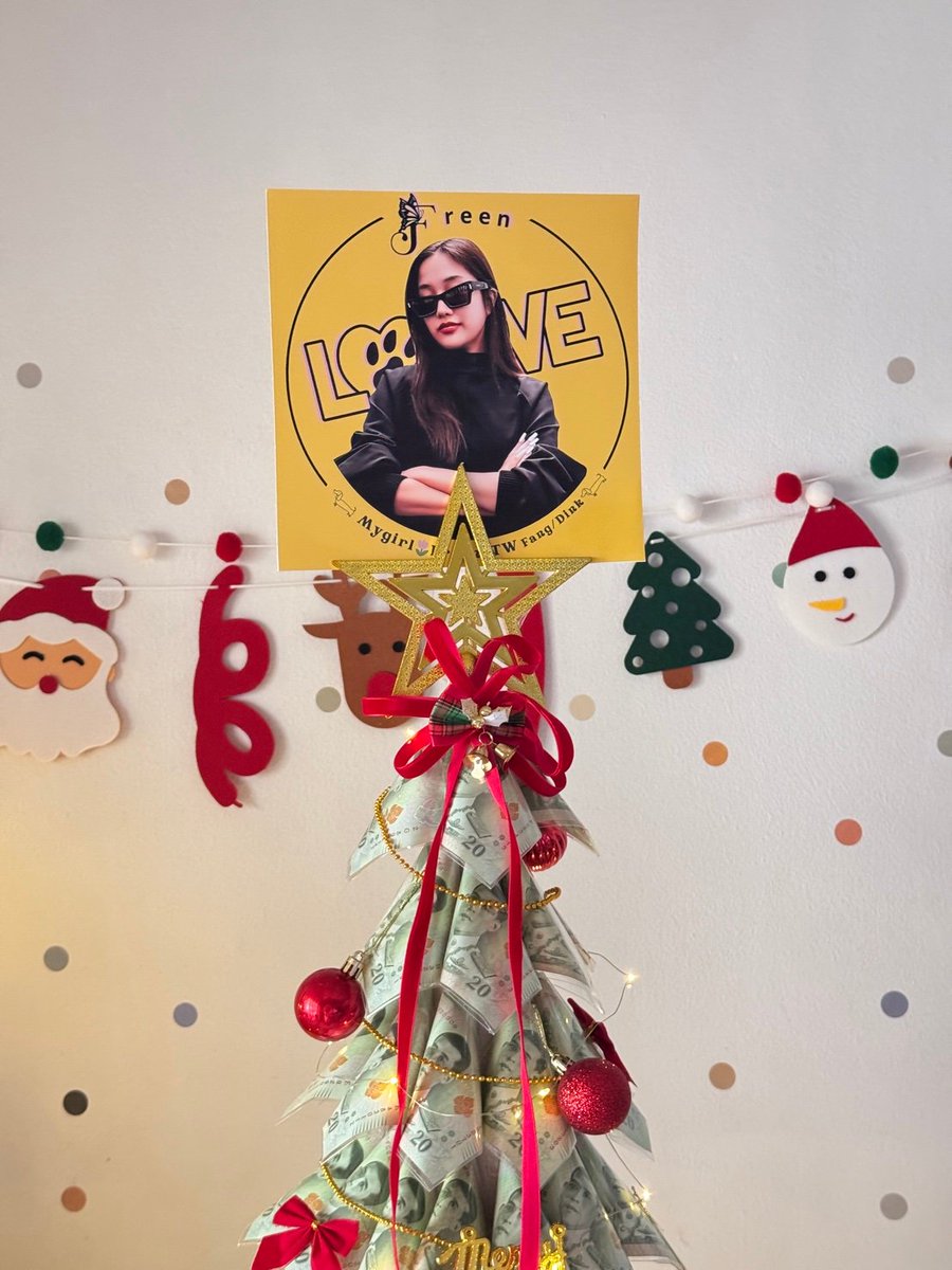 MygirlfreenTw's tweet photo. Dear Freen,

you've worked so hard in 2024~
We want to tell you how proud we are of you. You are truly amazing.

We will always be by your side, supporting you.
Wishing you peace, joy and happiness through Christmas and the coming year.

Merry Christmas! 

 #srchafreen 
#GIRLFREEN 

@performance1368