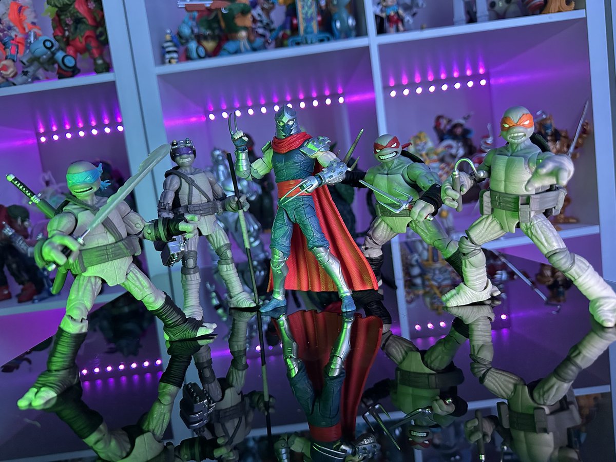 BBTS is giving away a bunch of TMNT from The Loyal Subjects over on IG. 

They sent me some as well but I figure I’ll give these away also. 

Follow me and share this post and I’ll pick a winner on New Year’s Eve. US only. 

Note it’s these exact figures but they’ll be complete