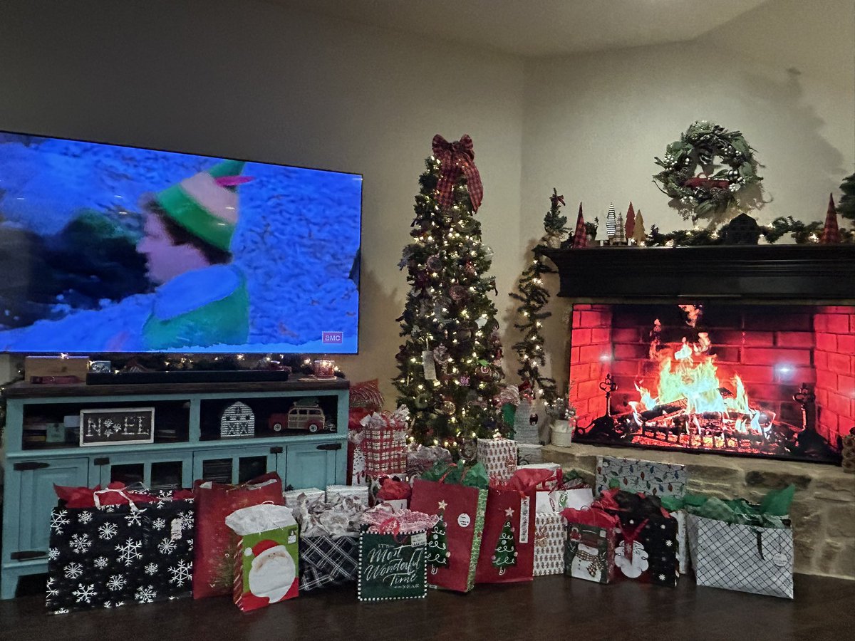 coaster64's tweet image. Merry Christmas Eve!