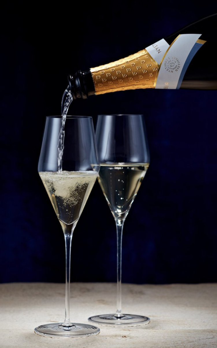 🎄 Wishing you all a very merry Christmas! 🎄 

Definitely time to celebrate with a little glass of <a href="/Nyetimber/">Nyetimber</a> 🥂
#Christmas
#FestiveSeason 
#MerryChristmas 

Thank you to our fabulous guests &amp; wonderful suppliers for your everlasting support! 
See you in 2025! ❤️