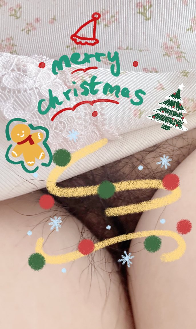 HisKkkf's tweet photo. #母狗女大学生  #小狗日记  铛铛～把自己包成圣诞礼物🎁🎄 https://t.co/ycREj5Rt5O