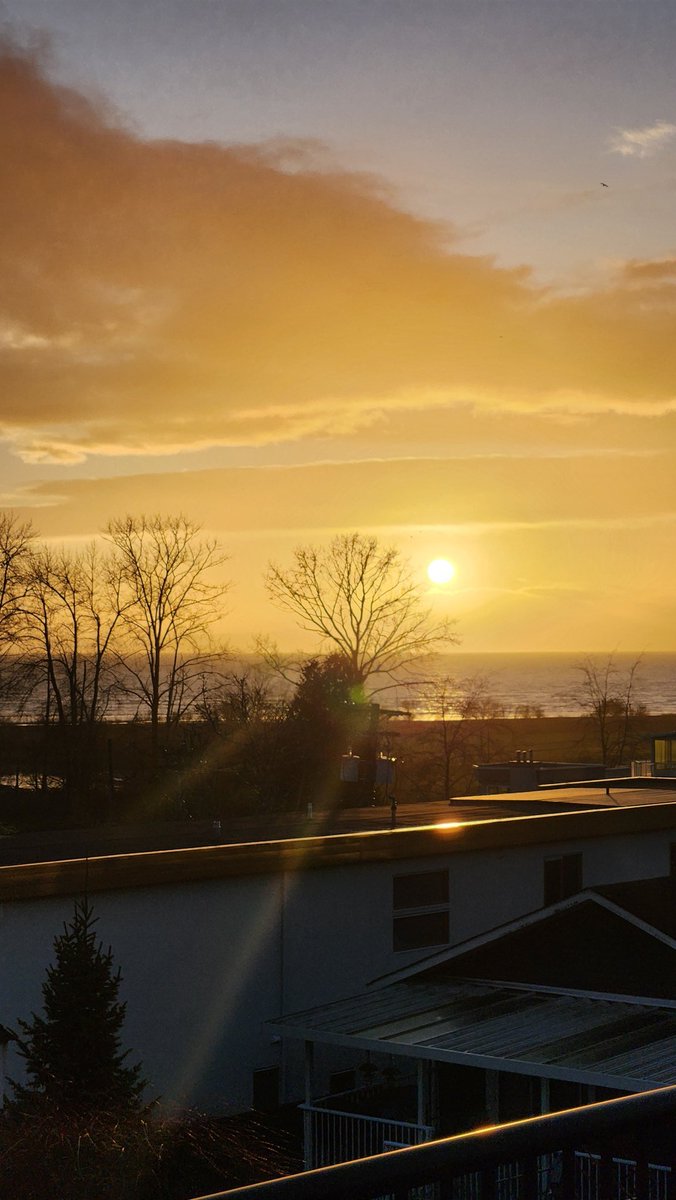 Christmas Eve sunset, Westcoast style