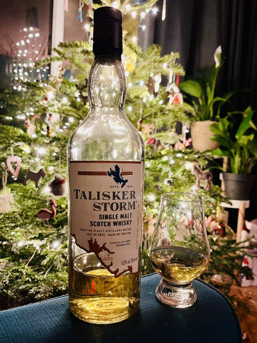 Midnight service done, just one more in the morning. Happy Christmas from Clubmoor! #ClergyMaltClub