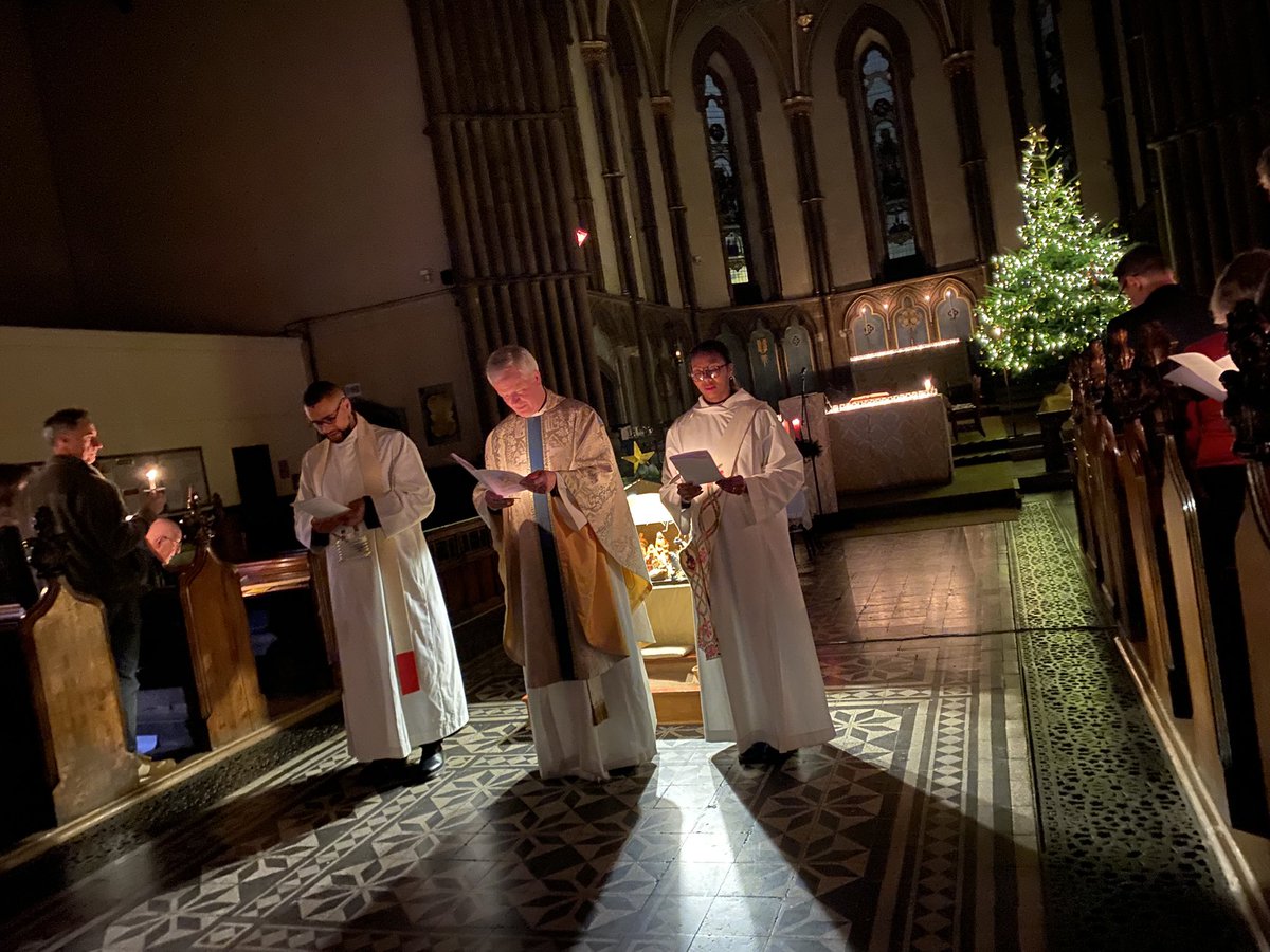 sjojchurch's tweet photo. It was wonderful to see people of all ages—and even a few paws—at the Christmas Midnight Service! A beautiful night of togetherness, joy, and celebration✨
#sjoj #christmas #midnightservice #chirche9 https://t.co/EsjrmtHYL9