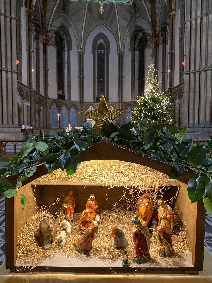 sjojchurch's tweet photo. It was wonderful to see people of all ages—and even a few paws—at the Christmas Midnight Service! A beautiful night of togetherness, joy, and celebration✨
#sjoj #christmas #midnightservice #chirche9 https://t.co/EsjrmtHYL9