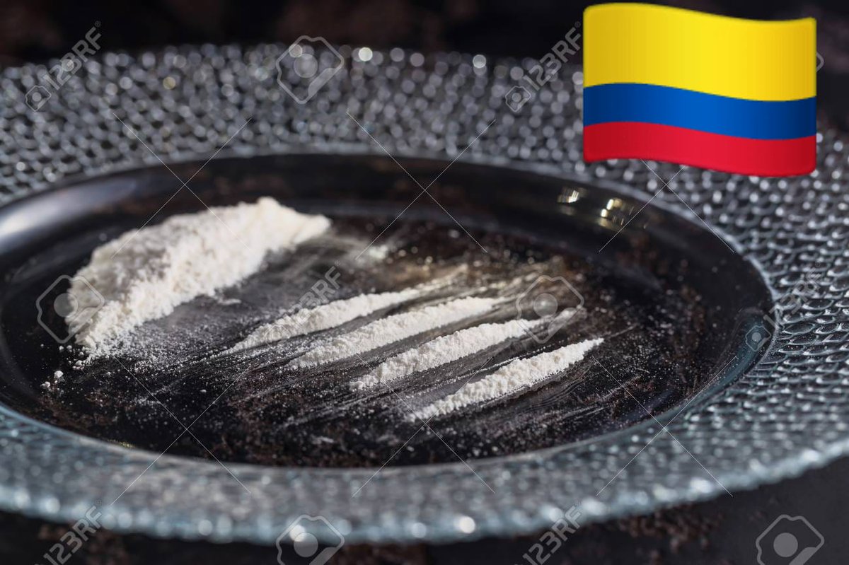 Me acaba de llegar la cena navideña desde Colombia🙏🇨🇴🎄