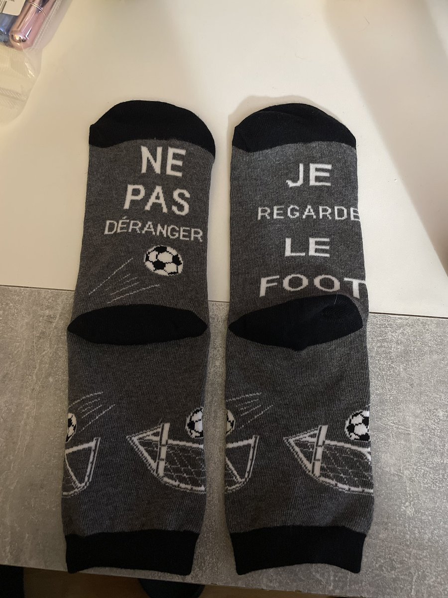lordmelvynsama's tweet photo. Merci papa noël #paslememelevel #paslememeflow https://t.co/5j7bm5QCps