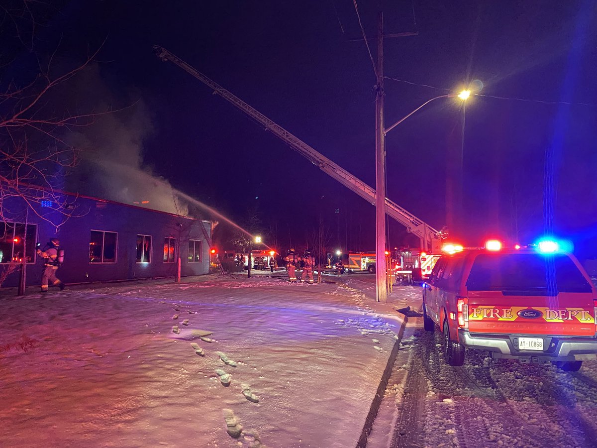 Fire crew on scene at 4117 Dowell Dr. for a large industrial fire, fire crews have knocked down the fire and will be commencing ventilation. Aerial Operations on-going with 33 firefighters 13 apparatus are on scene. #ldnont ^cs