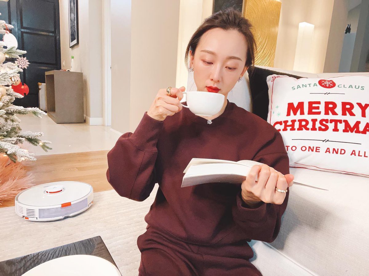 averyza83's tweet image. The magic of Christmas is almost here! 🌟 Wishing you a warm and joyful season filled with love, laughter, and unforgettable memories. Merry Christmas in advance! 🎄❤️