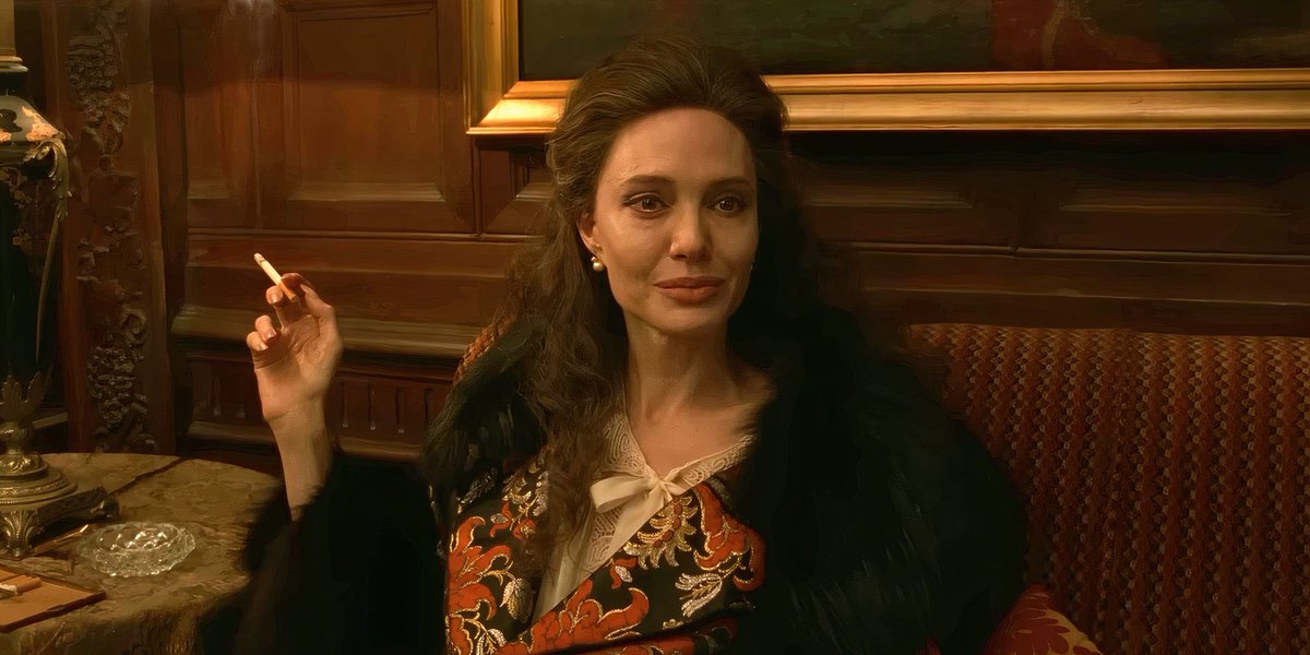 mdeitzy23's tweet photo. Ok well mother tried on the fur coat when we got home so? https://t.co/mrDTfnlFpc