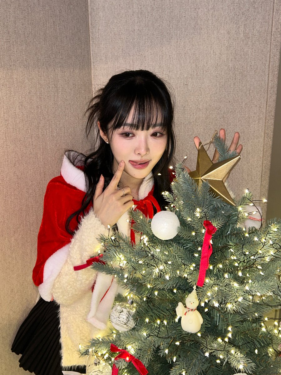 geenius_members's tweet photo. #예영이예영 

메리 크리스마스🎄🎁
メリークリスマス💝

#지니어스 #Geenius
#예영 #Yeyoung #イェヨン https://t.co/cyQsbAdwt1