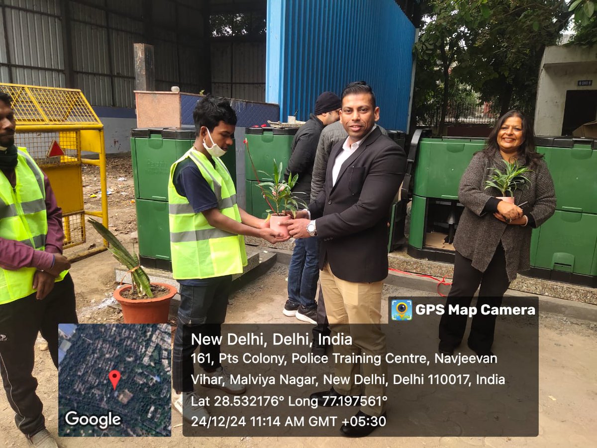 DC SOUTH ZONE (@dcsouthzone) on Twitter photo Shri Badal Kumar, DC SZ inaugurated this Aerobins in Police Training Centre, Malviya Nagar. These six Aerobins will help in processing the wet waste generated by approximately 350 house holds. During the event Swachhata Sainiks were also felicitated.
<a href="/AshwaniKumar_92/">Ashwani Kumar</a> <a href="/SBM_MCD/">Swachh Survekshan MCD</a> Shri Badal Kumar, DC SZ inaugurated this Aerobins in Police Training Centre, Malviya Nagar. These six Aerobins will help in processing the wet waste generated by approximately 350 house holds. During the event Swachhata Sainiks were also felicitated.
<a href="/AshwaniKumar_92/">Ashwani Kumar</a> <a href="/SBM_MCD/">Swachh Survekshan MCD</a>